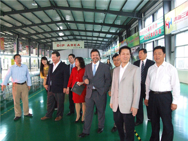 美国州议员来洪海参观指导工作 美国州议员来洪海参观指导工作